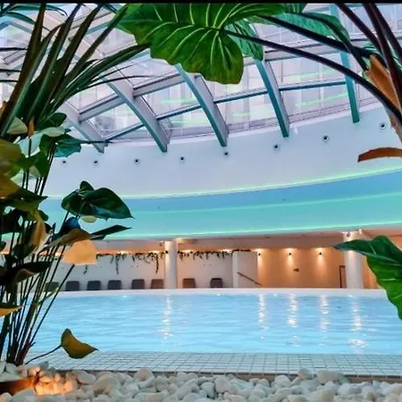 Hanza Tower 22 Pool & Jacussi Appartamento